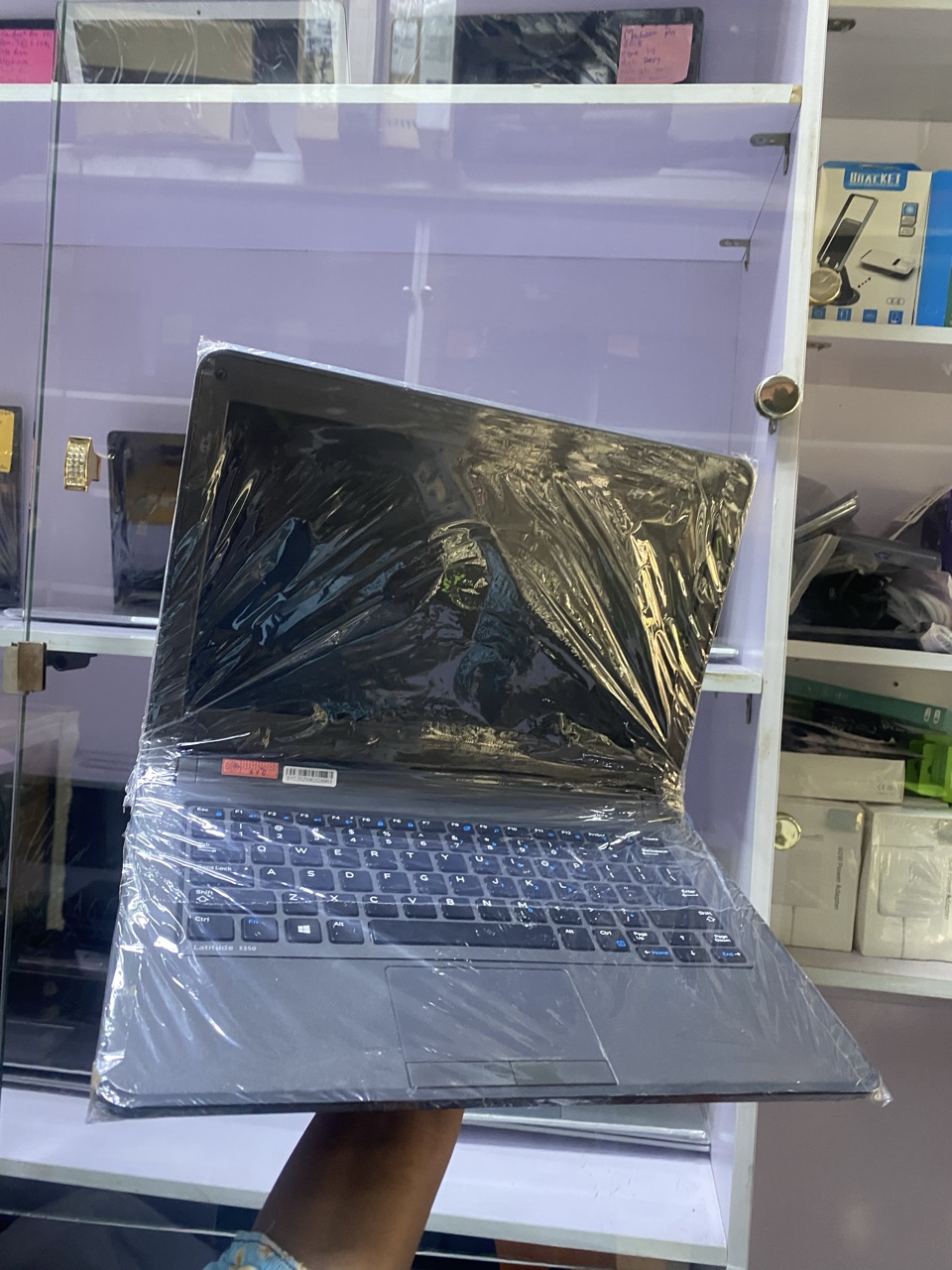 Dell Latitude 3340